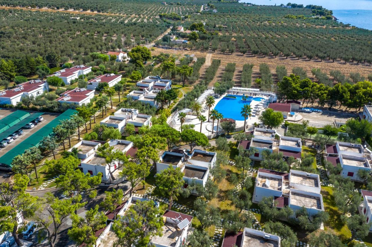 Villaggio Baia Del Monaco Manfredonia Exterior photo