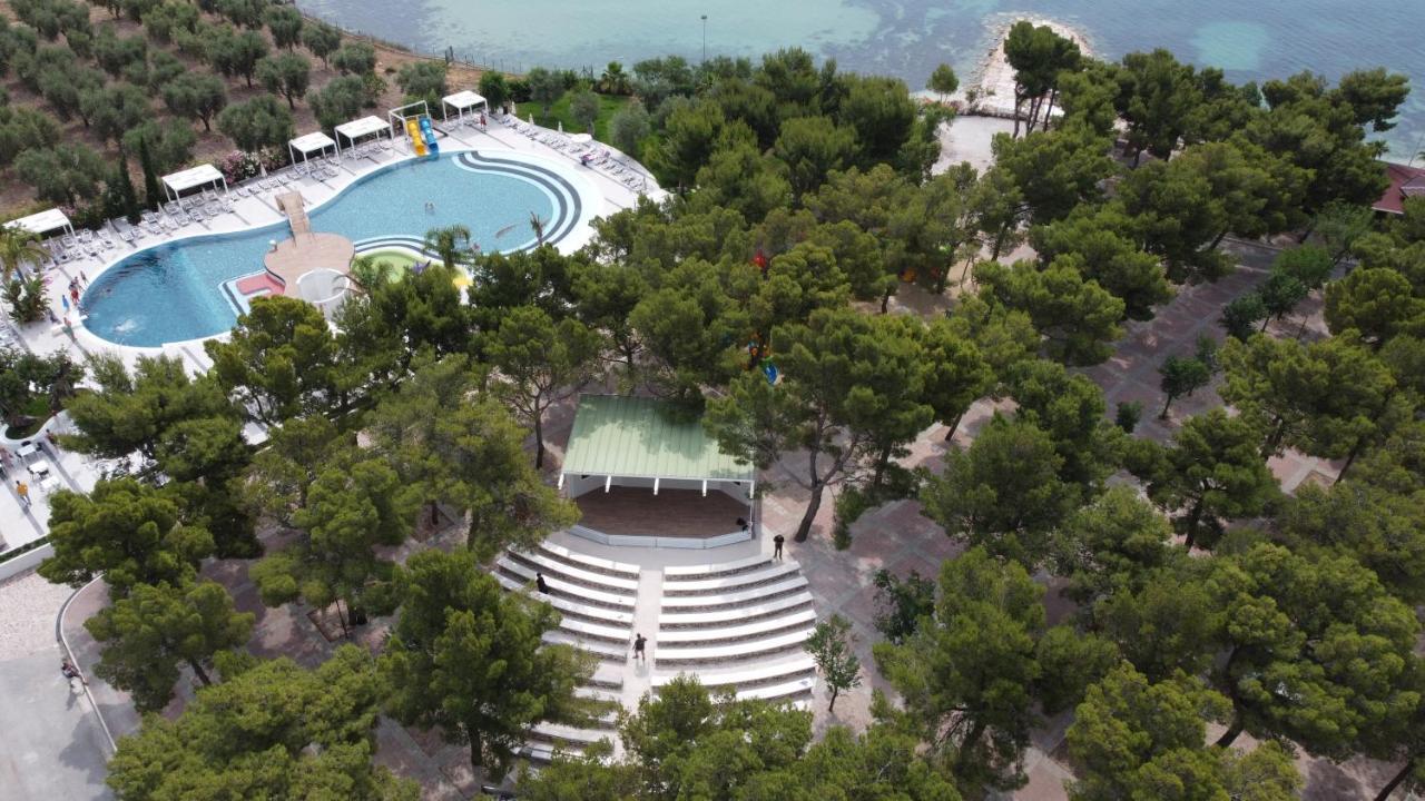 Villaggio Baia Del Monaco Manfredonia Exterior photo