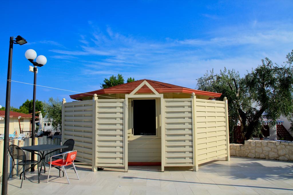 Villaggio Baia Del Monaco Manfredonia Exterior photo